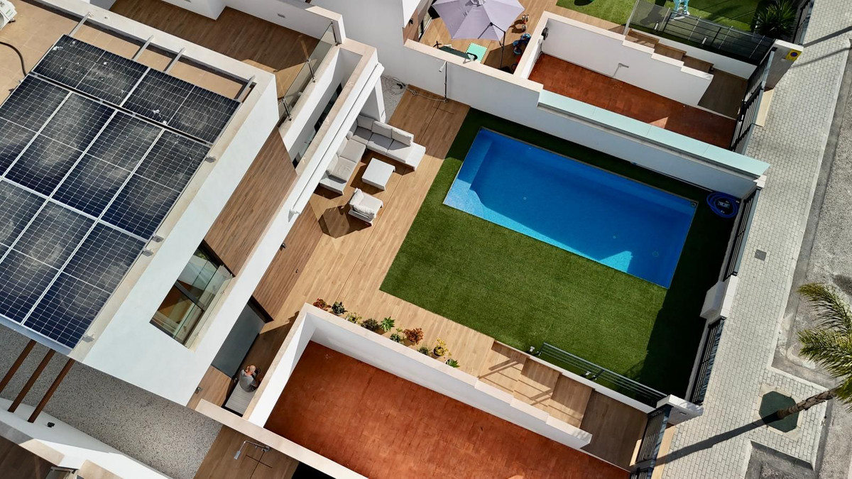 ShowFeedImage House – Detached Villa in Campello – El Campello