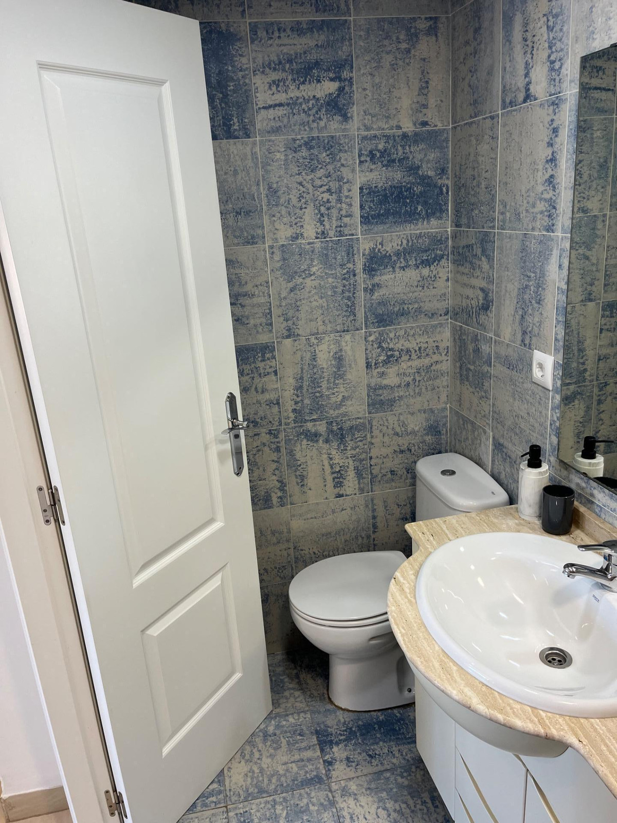 ShowFeedImage Apartment – Middle Floor Apartment in Denia
