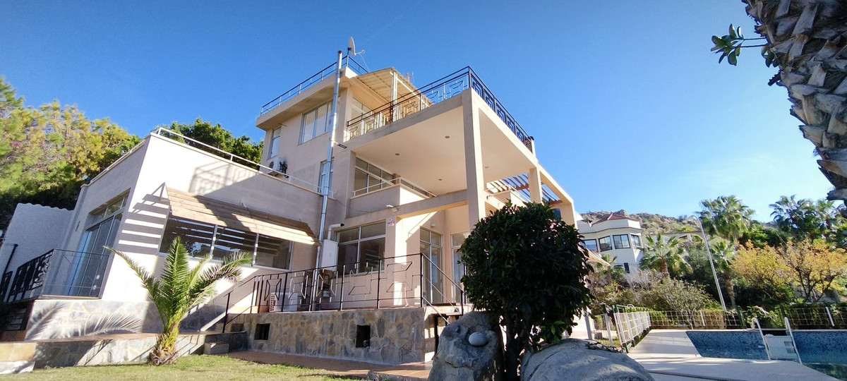 ShowFeedImage House – Detached Villa in Campello – El Campello
