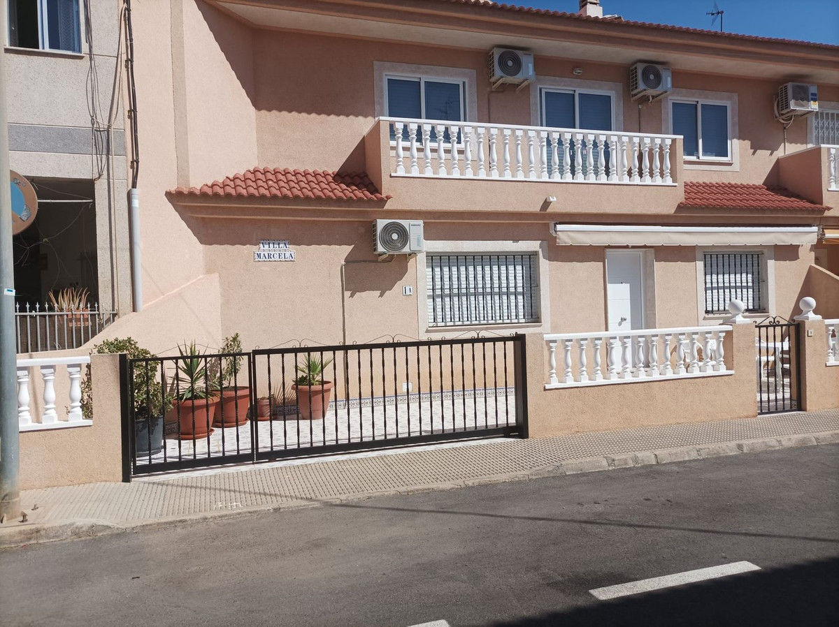 ShowFeedImage House – Semi-Detached House in San Pedro del Pinatar