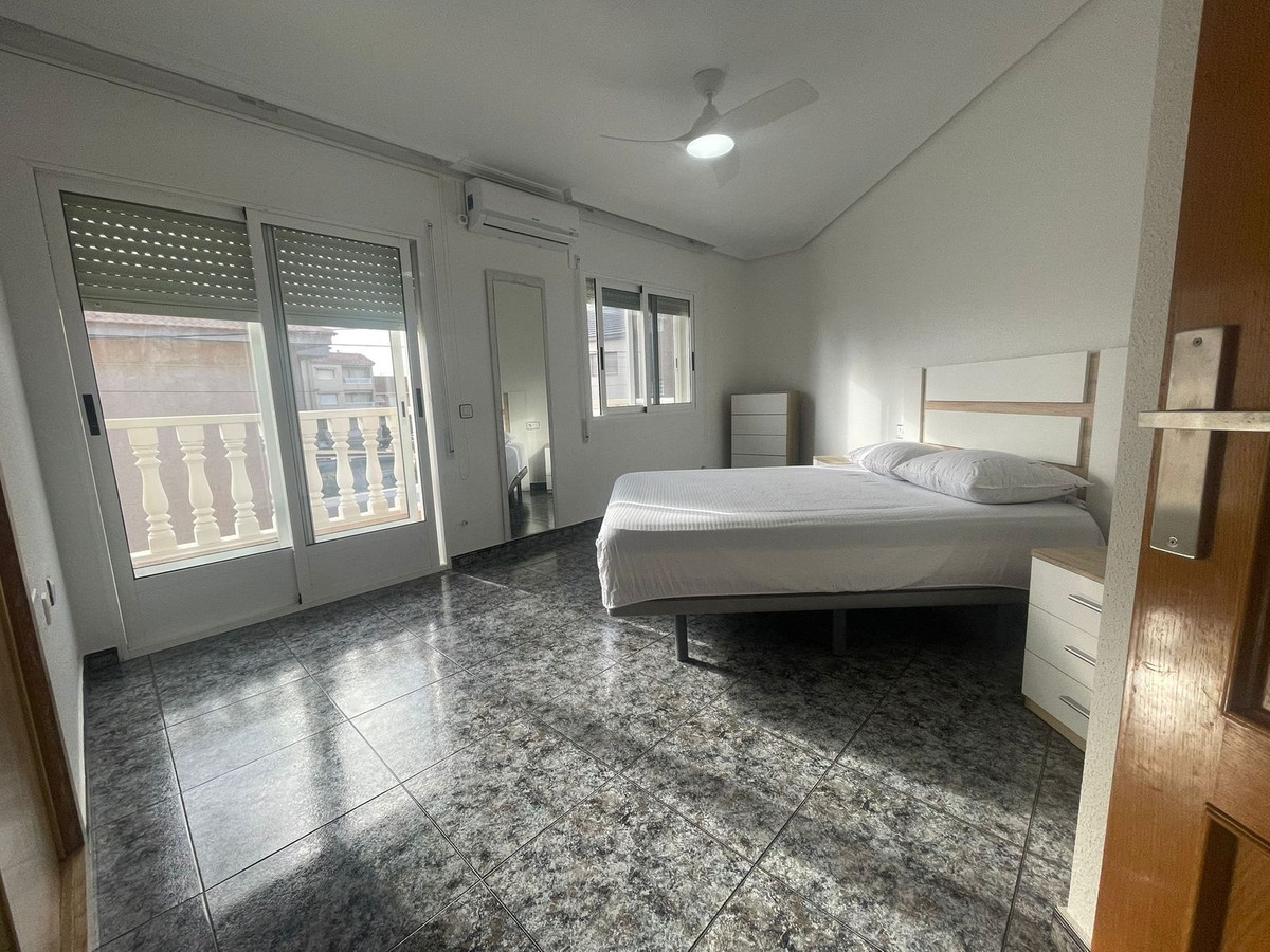ShowFeedImage House – Semi-Detached House in San Pedro del Pinatar