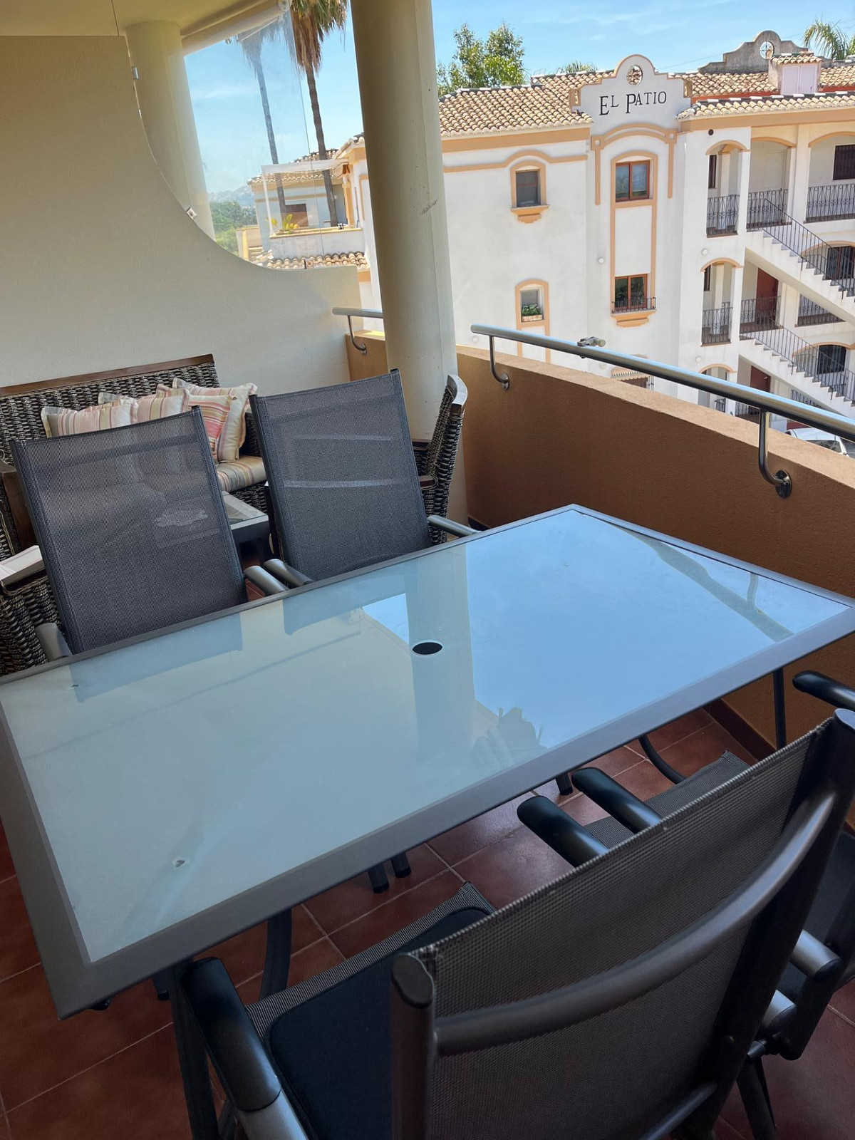 ShowFeedImage Apartment – Middle Floor Apartment in Denia