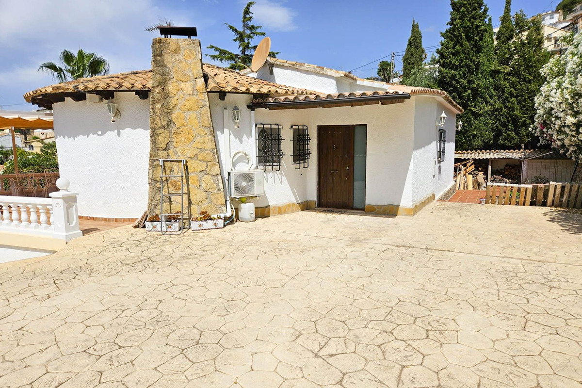 House – Detached Villa in Benissa