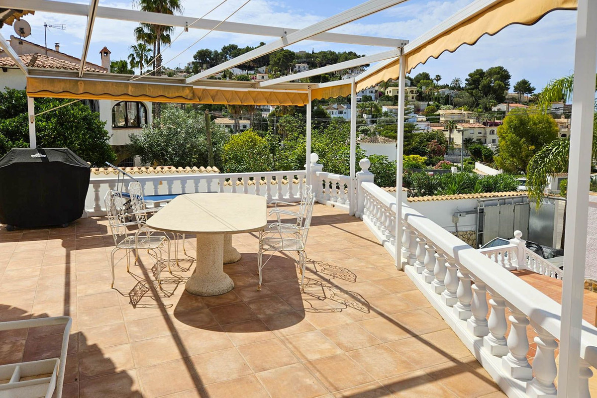House – Detached Villa in Benissa