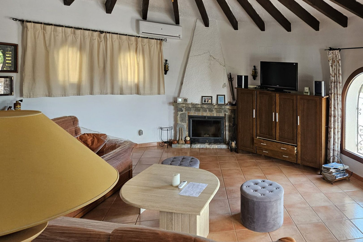 House – Detached Villa in Benissa