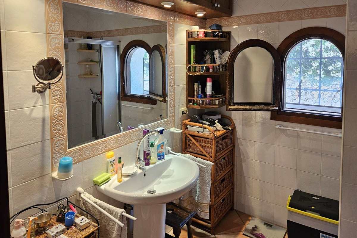 House – Detached Villa in Benissa