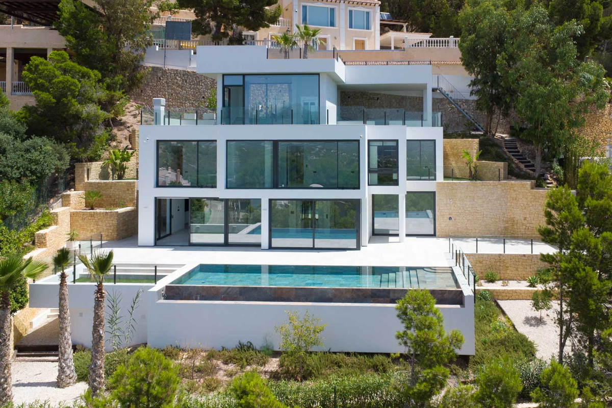 House – Detached Villa in Altea