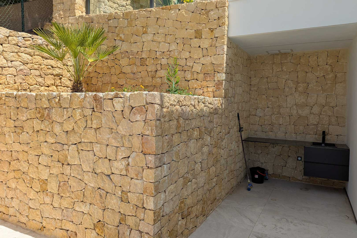 House – Detached Villa in Altea