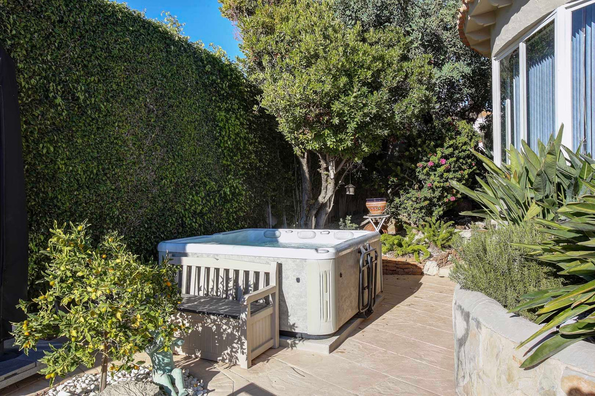 House – Detached Villa in Calpe