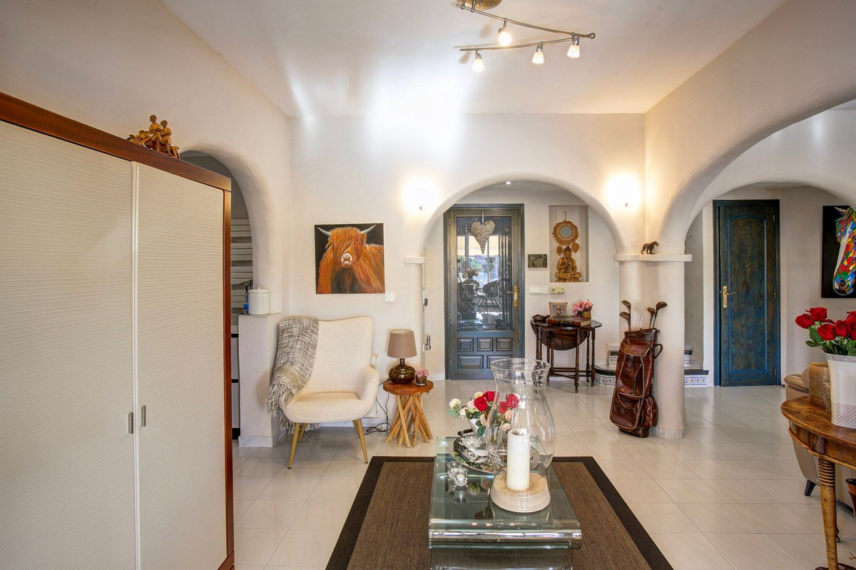 House – Detached Villa in Calpe