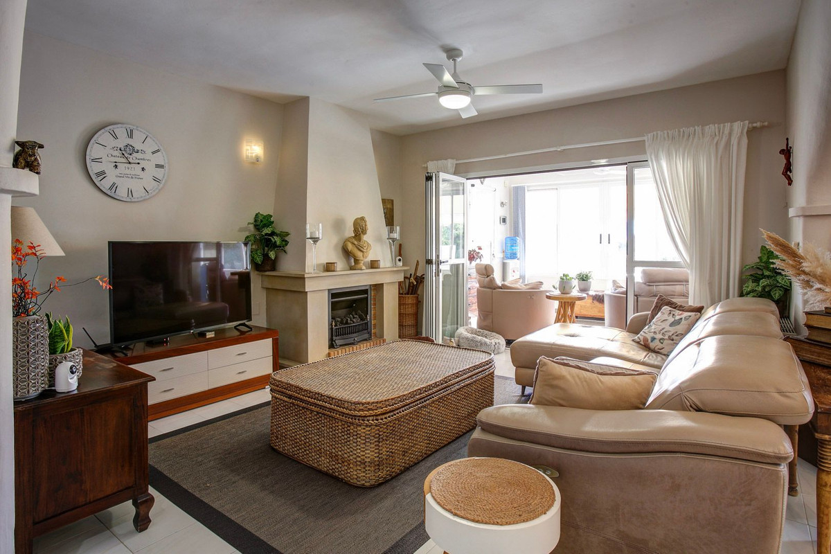 House – Detached Villa in Calpe