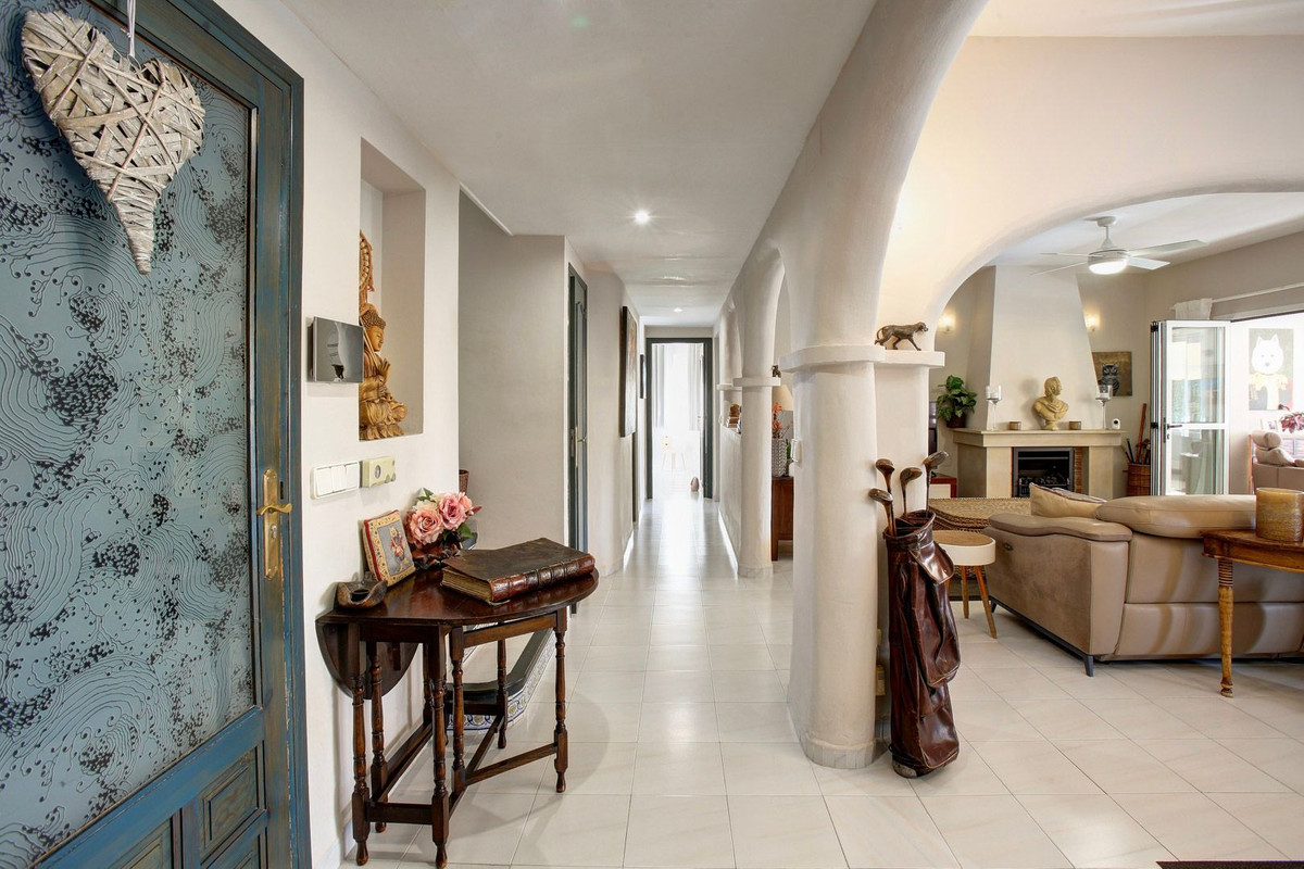 House – Detached Villa in Calpe