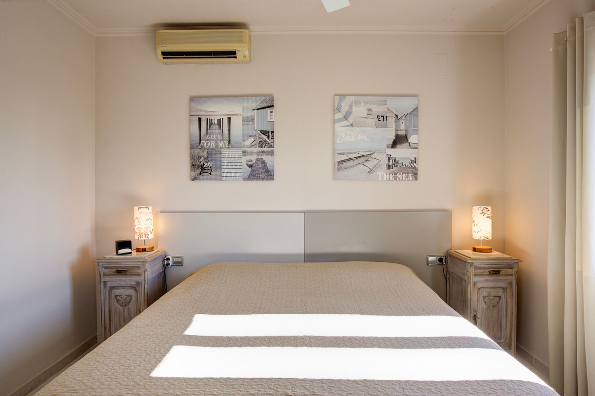 House – Detached Villa in Calpe