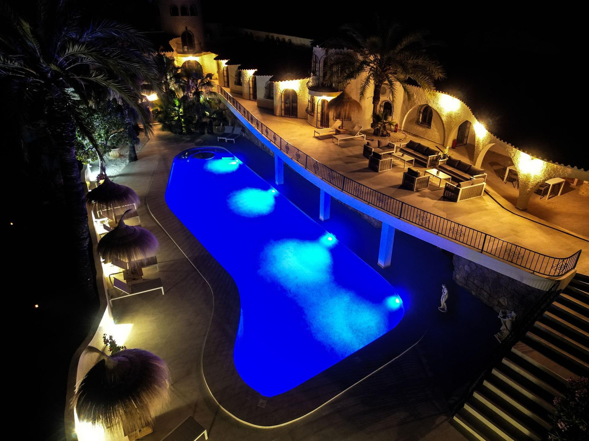 ShowFeedImage House – Bungalow in Altea