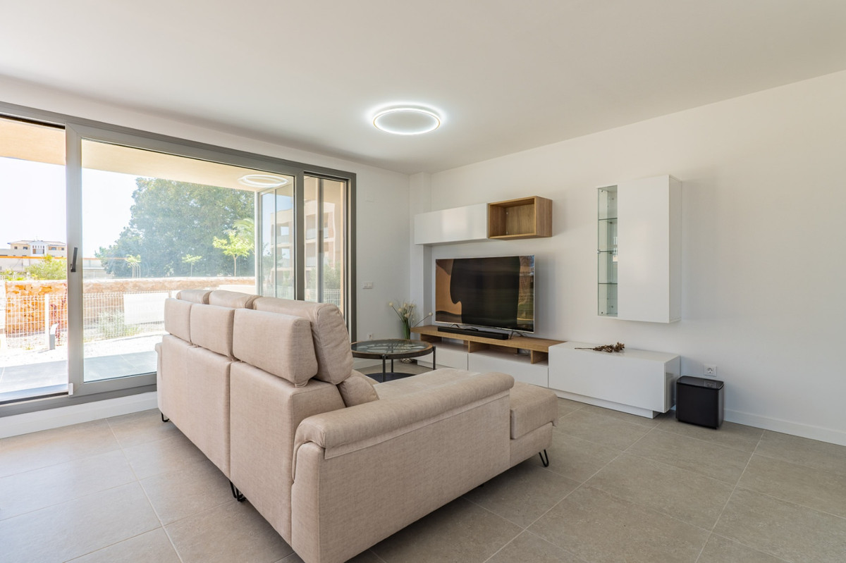 Apartment – Ground Floor Apartment in Denia