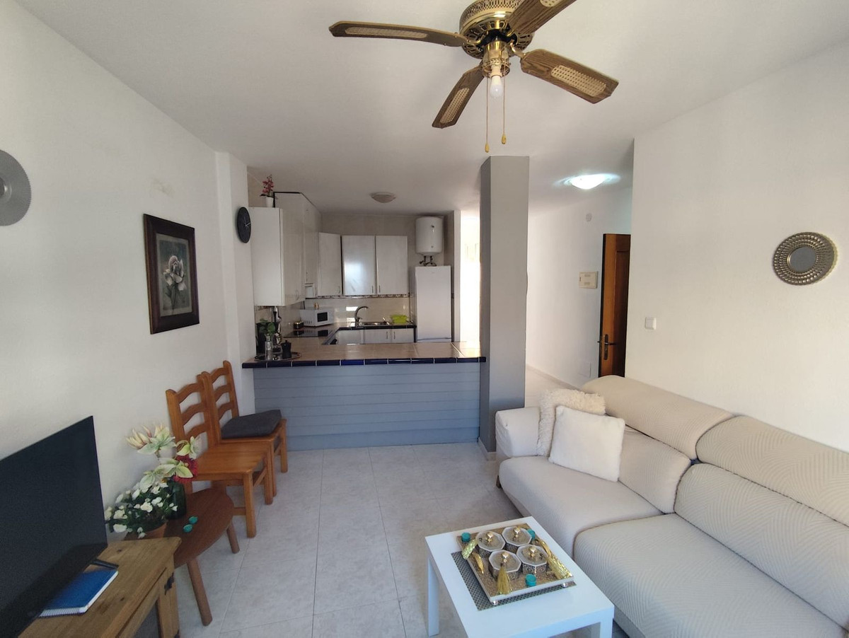 House – Detached Villa in San Miguel de Salinas