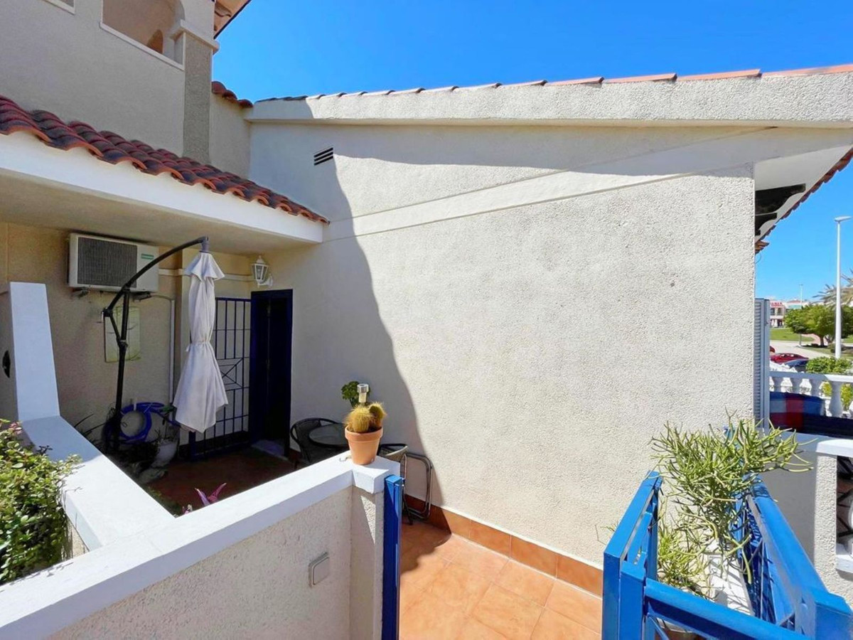 ShowFeedImage Apartment – Top Floor Apartment in Orihuela