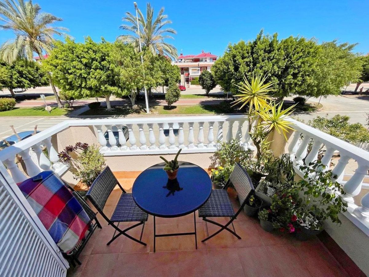 ShowFeedImage Apartment – Top Floor Apartment in Orihuela