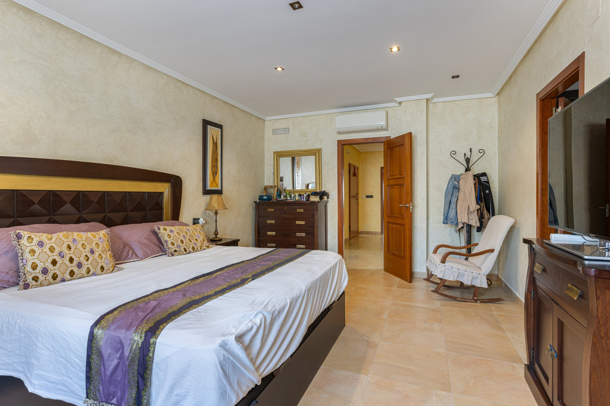 House – Detached Villa in Los Montesinos
