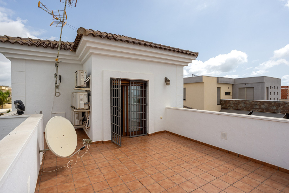 House – Detached Villa in Los Montesinos