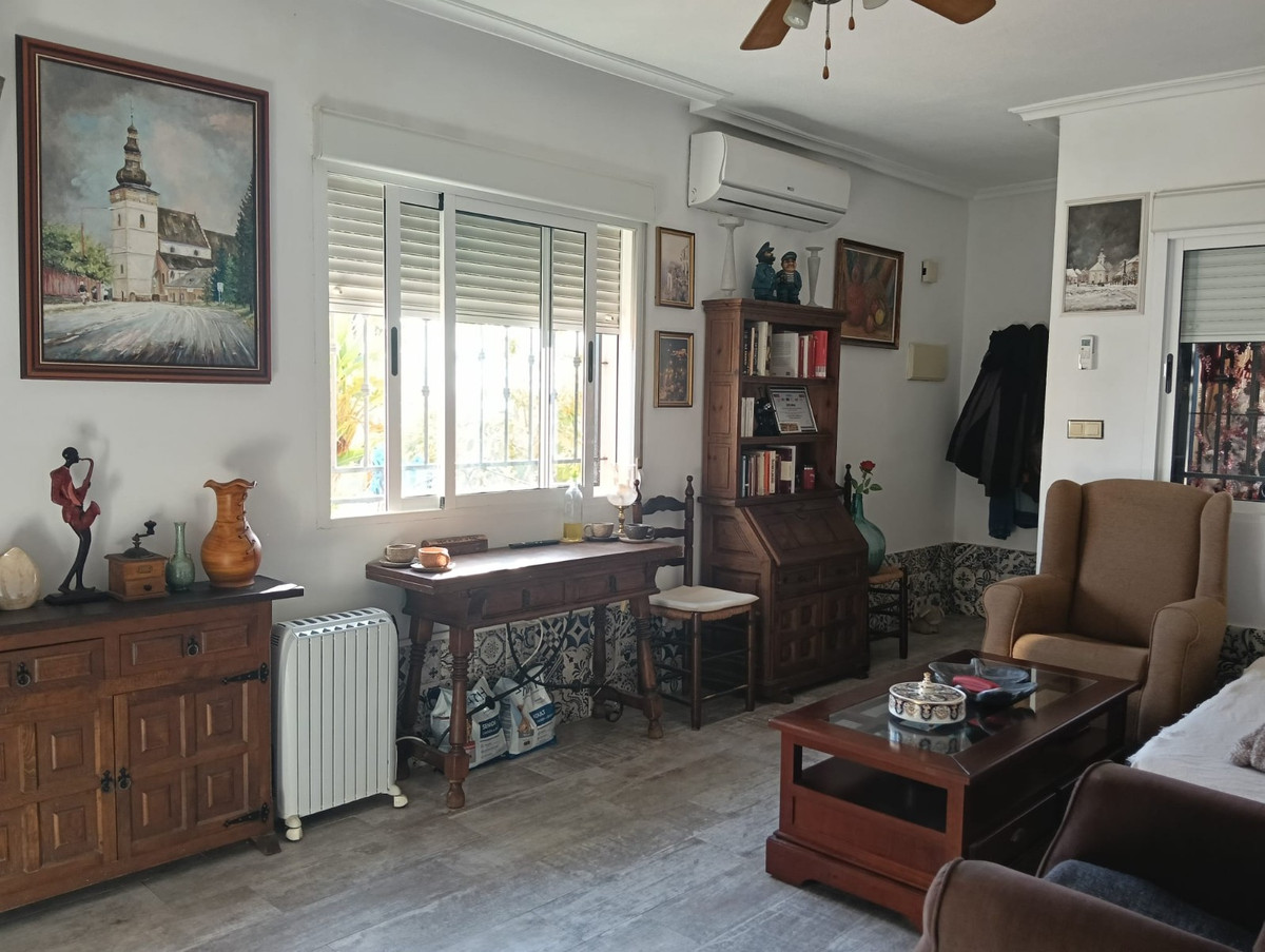 Apartment – Ground Floor Apartment in Los Montesinos