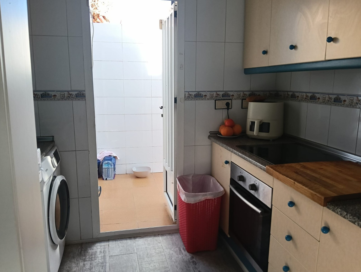 Apartment – Ground Floor Apartment in Los Montesinos
