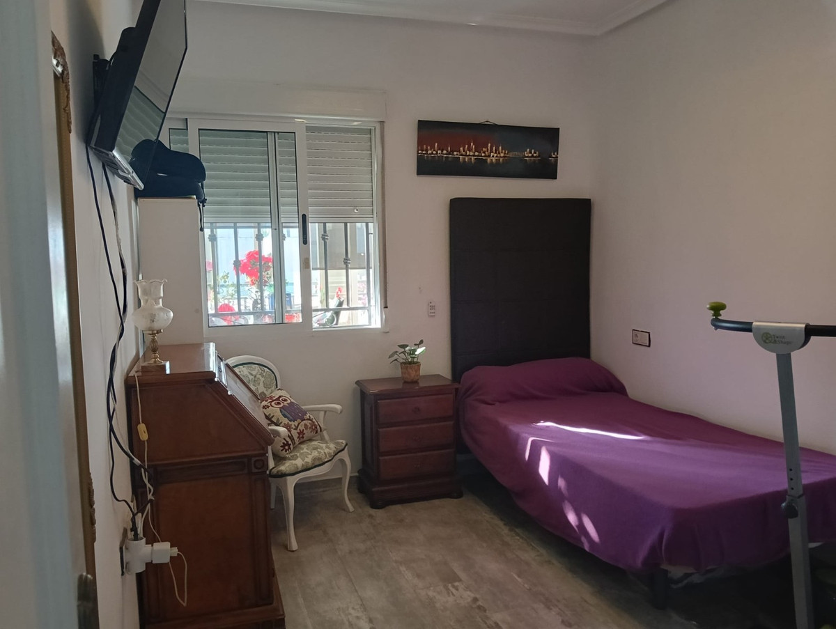 Apartment – Ground Floor Apartment in Los Montesinos