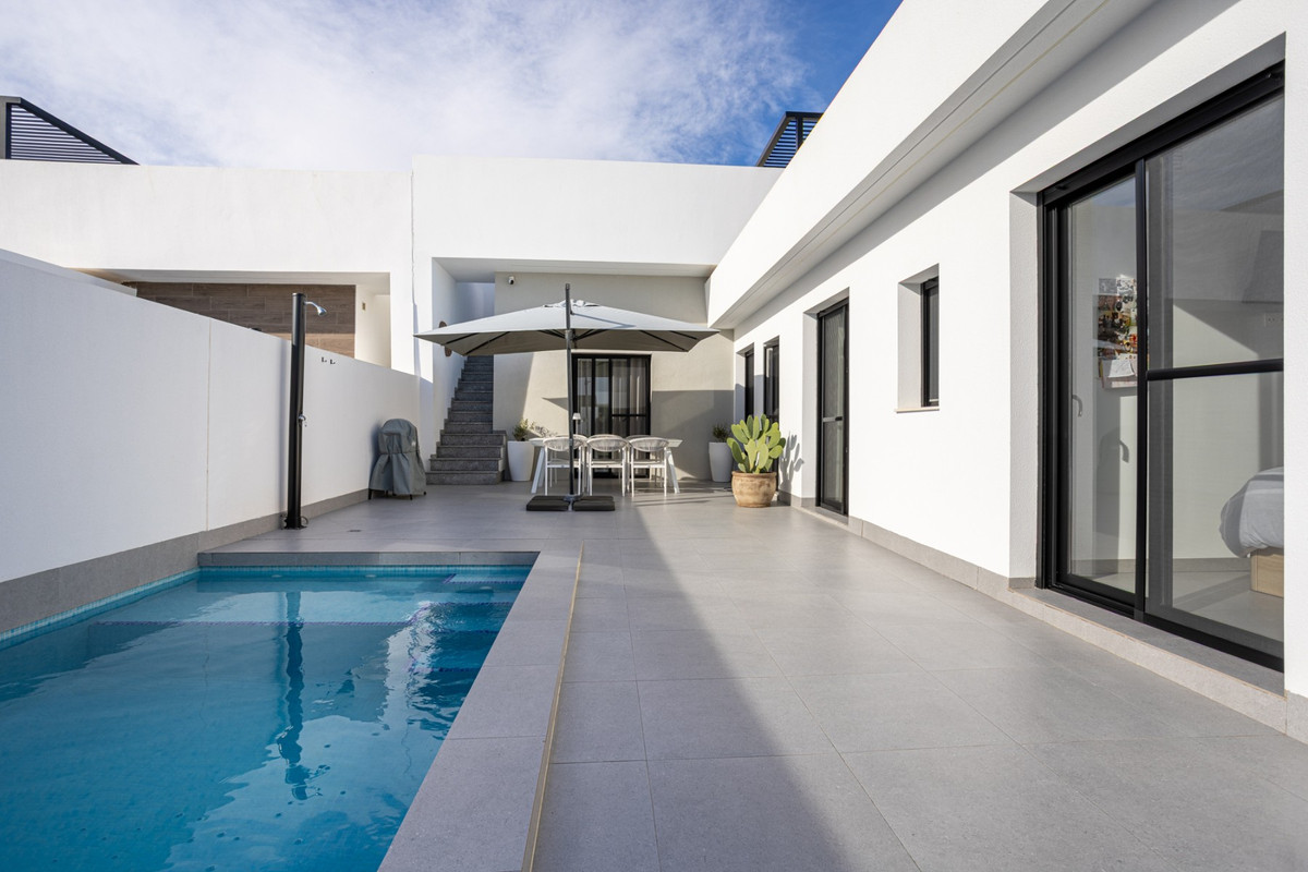 House – Detached Villa in Torre-Pacheco