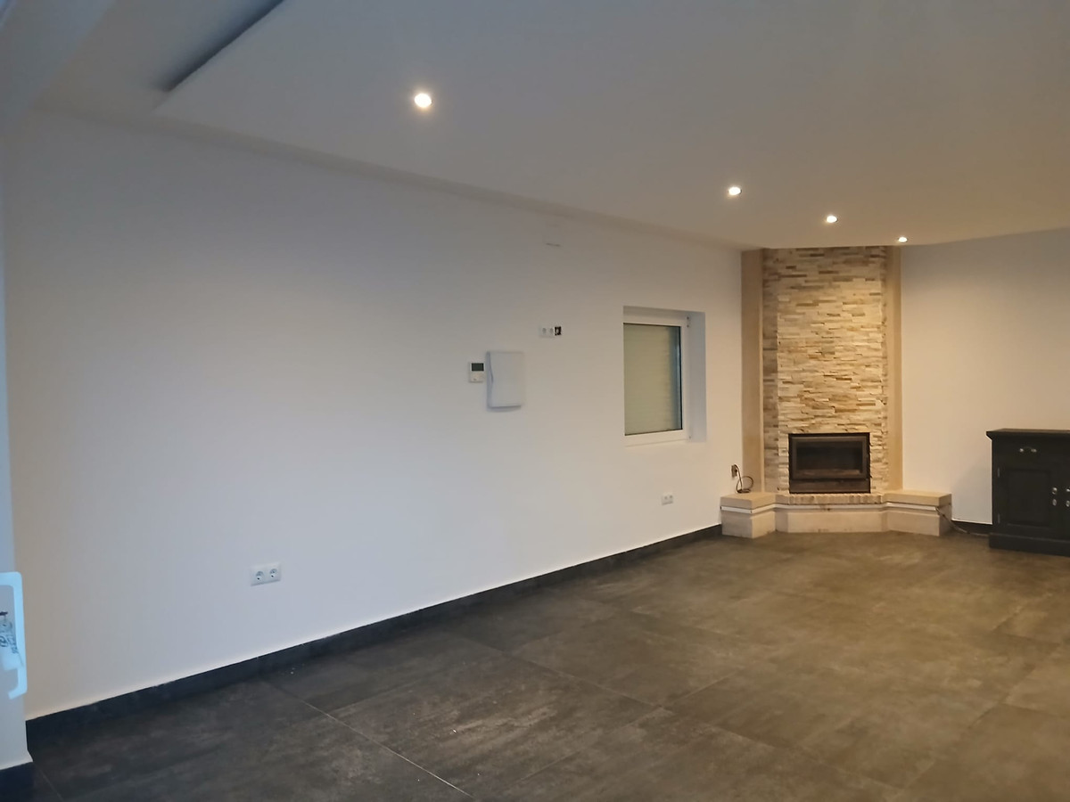 ShowFeedImage House – Detached Villa in Orihuela