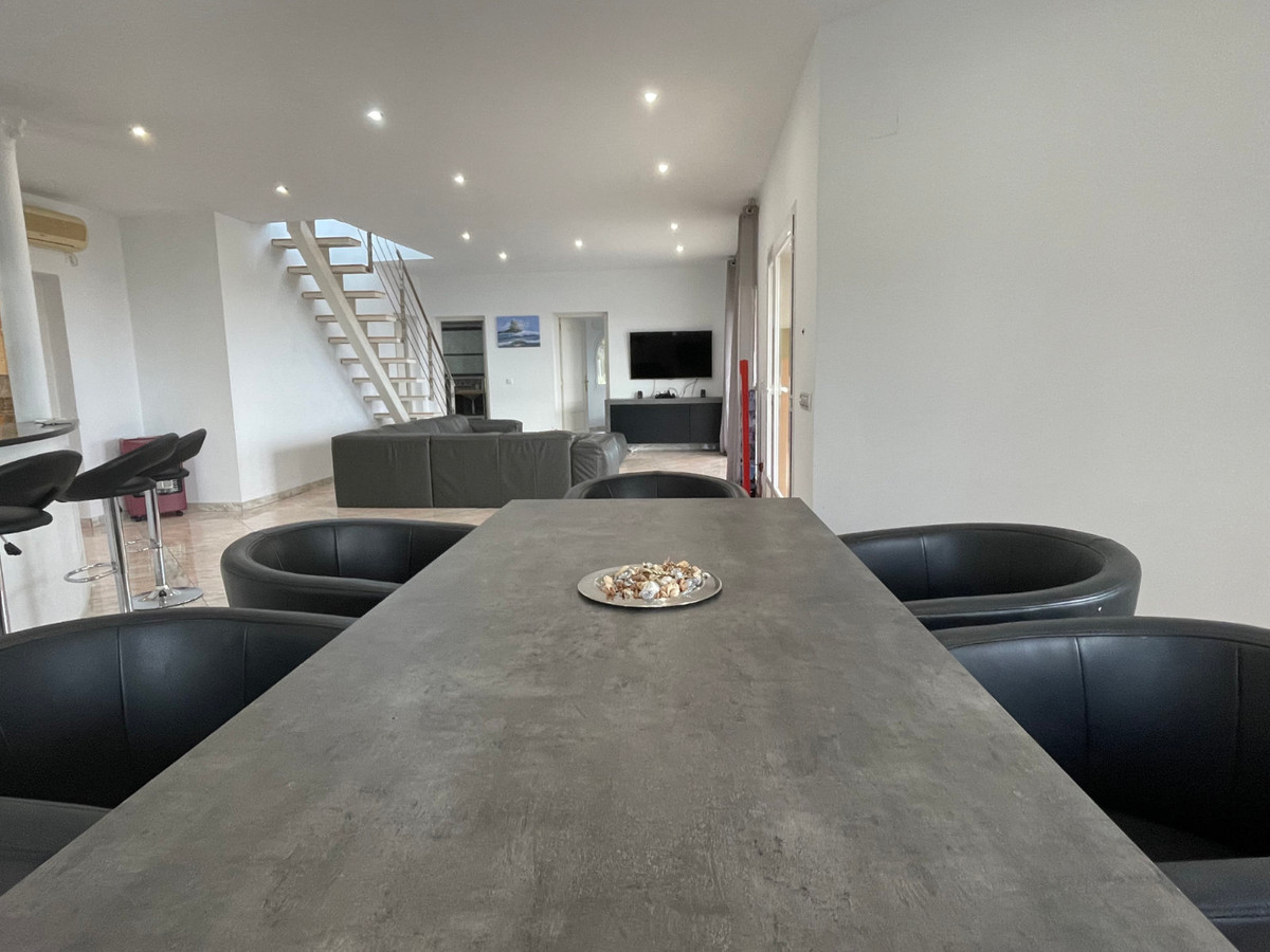 ShowFeedImage House – Detached Villa in Calpe