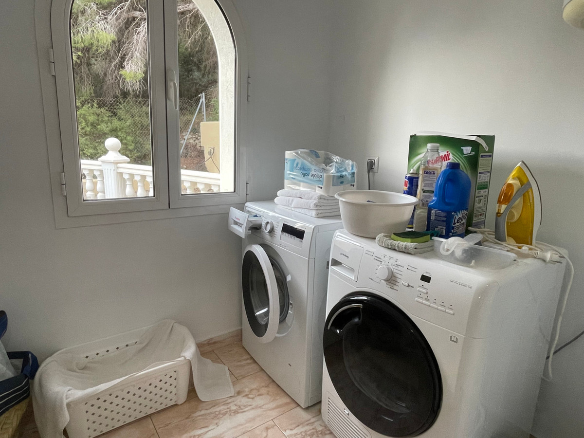 ShowFeedImage House – Detached Villa in Calpe