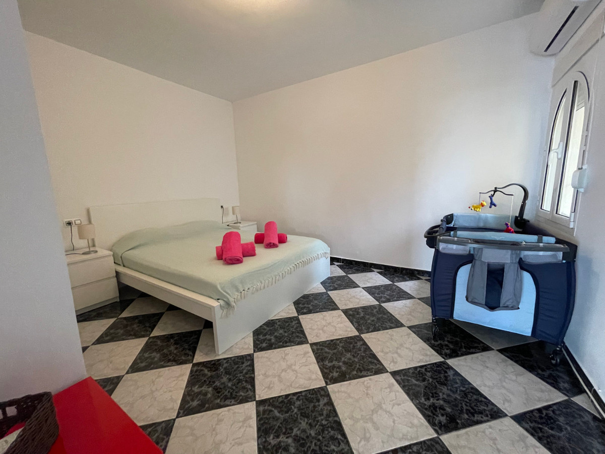 ShowFeedImage House – Detached Villa in Calpe