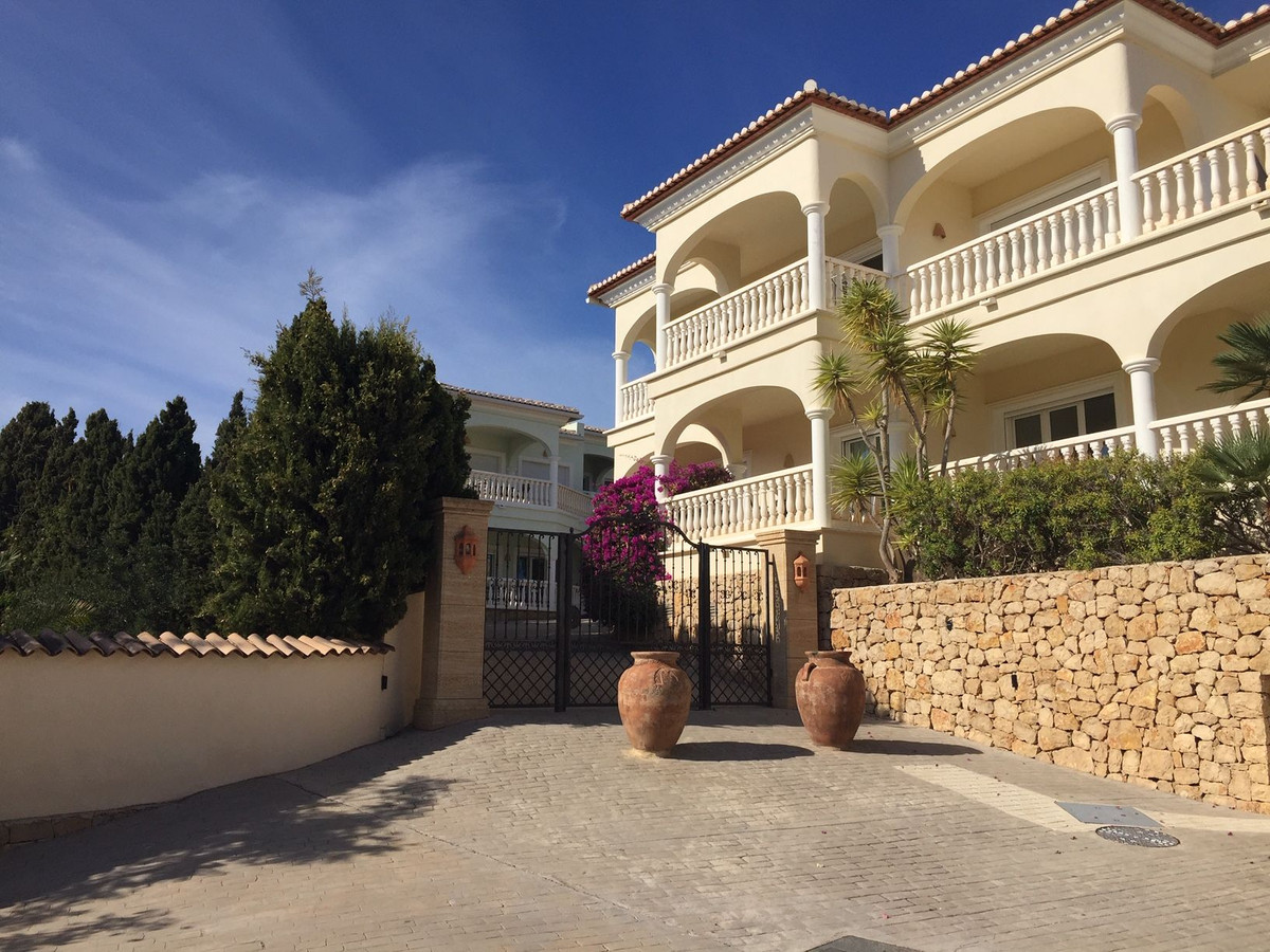 Apartment – Ground Floor Apartment in Benissa