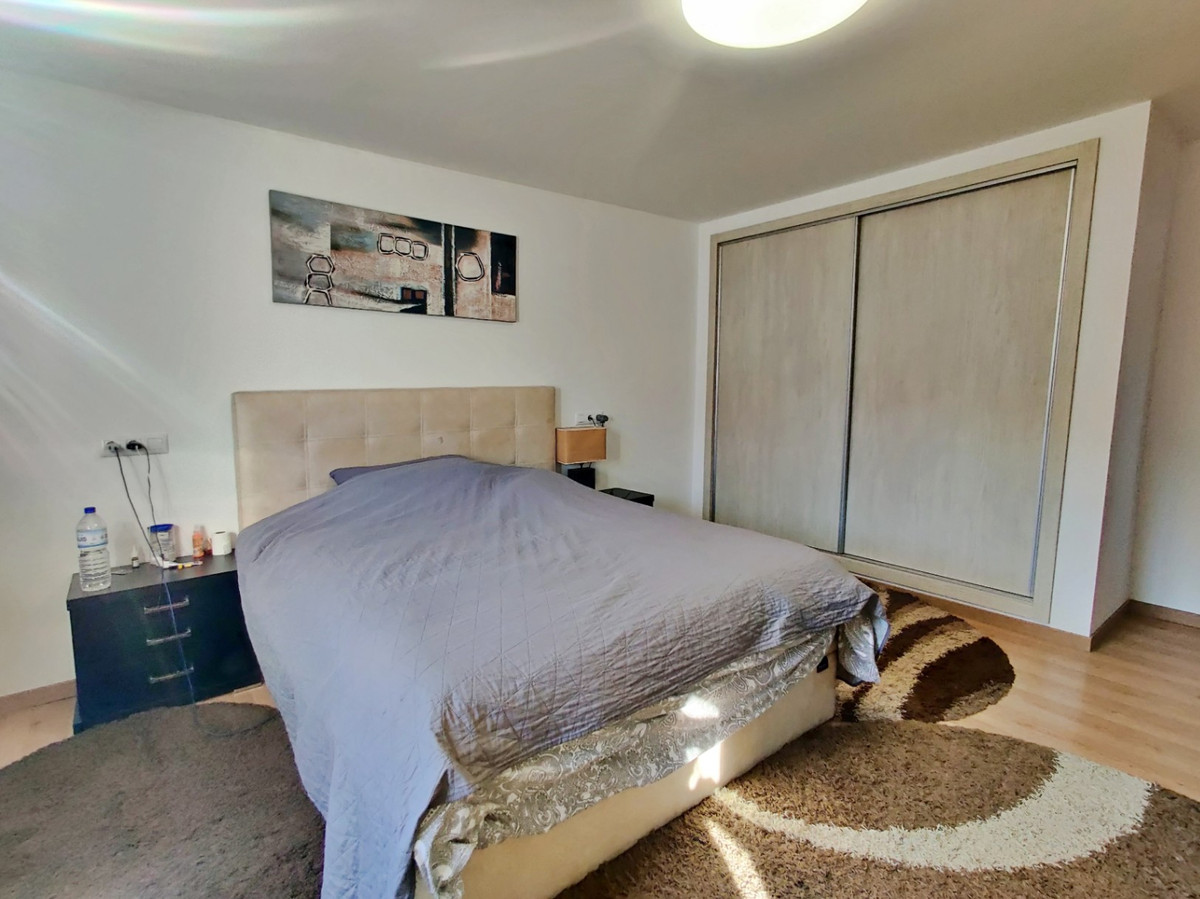 ShowFeedImage House – Detached Villa in Calpe