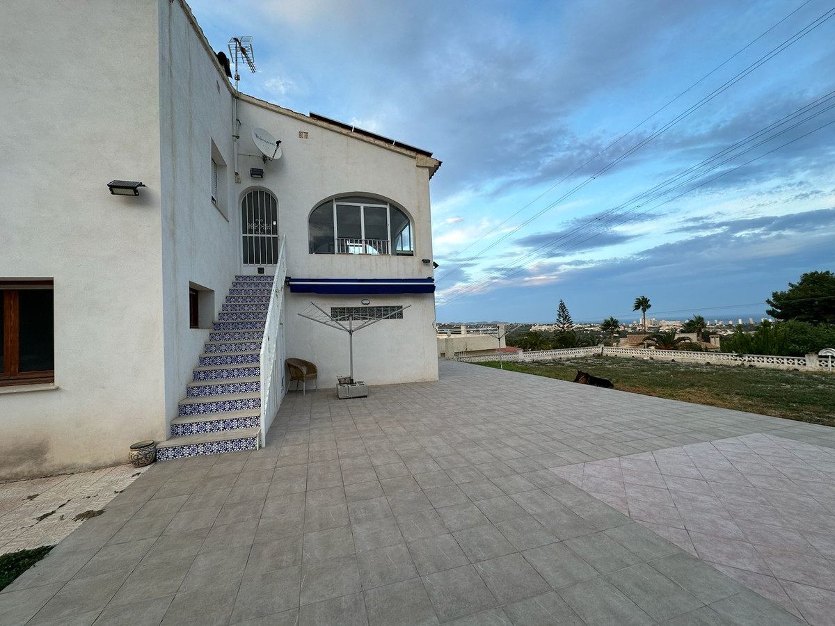 ShowFeedImage House – Detached Villa in Calpe
