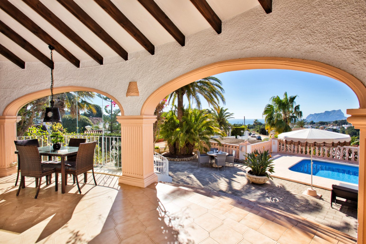 ShowFeedImage House – Detached Villa in Benissa