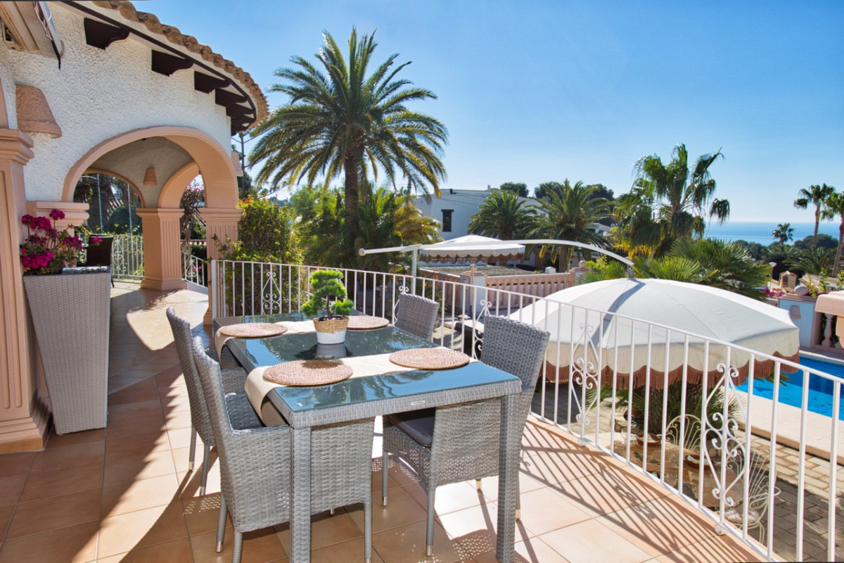 ShowFeedImage House – Detached Villa in Benissa