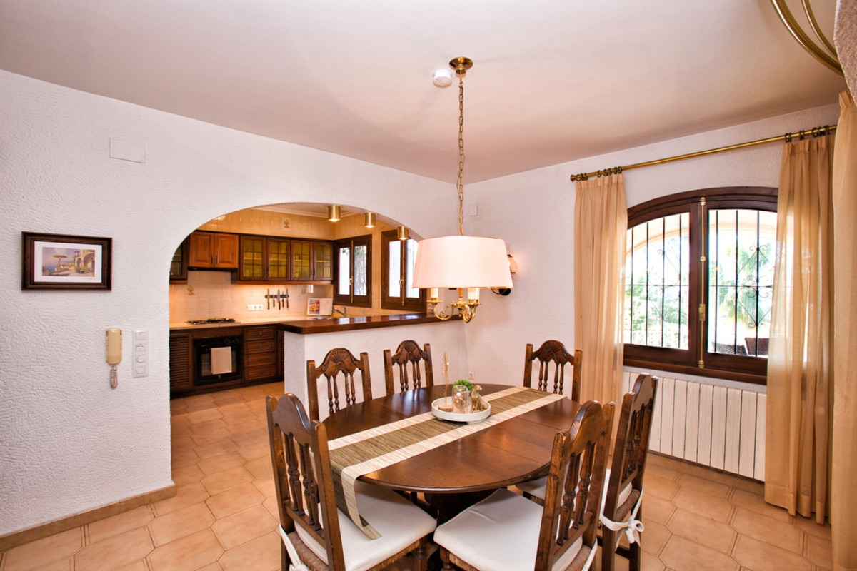 ShowFeedImage House – Detached Villa in Benissa