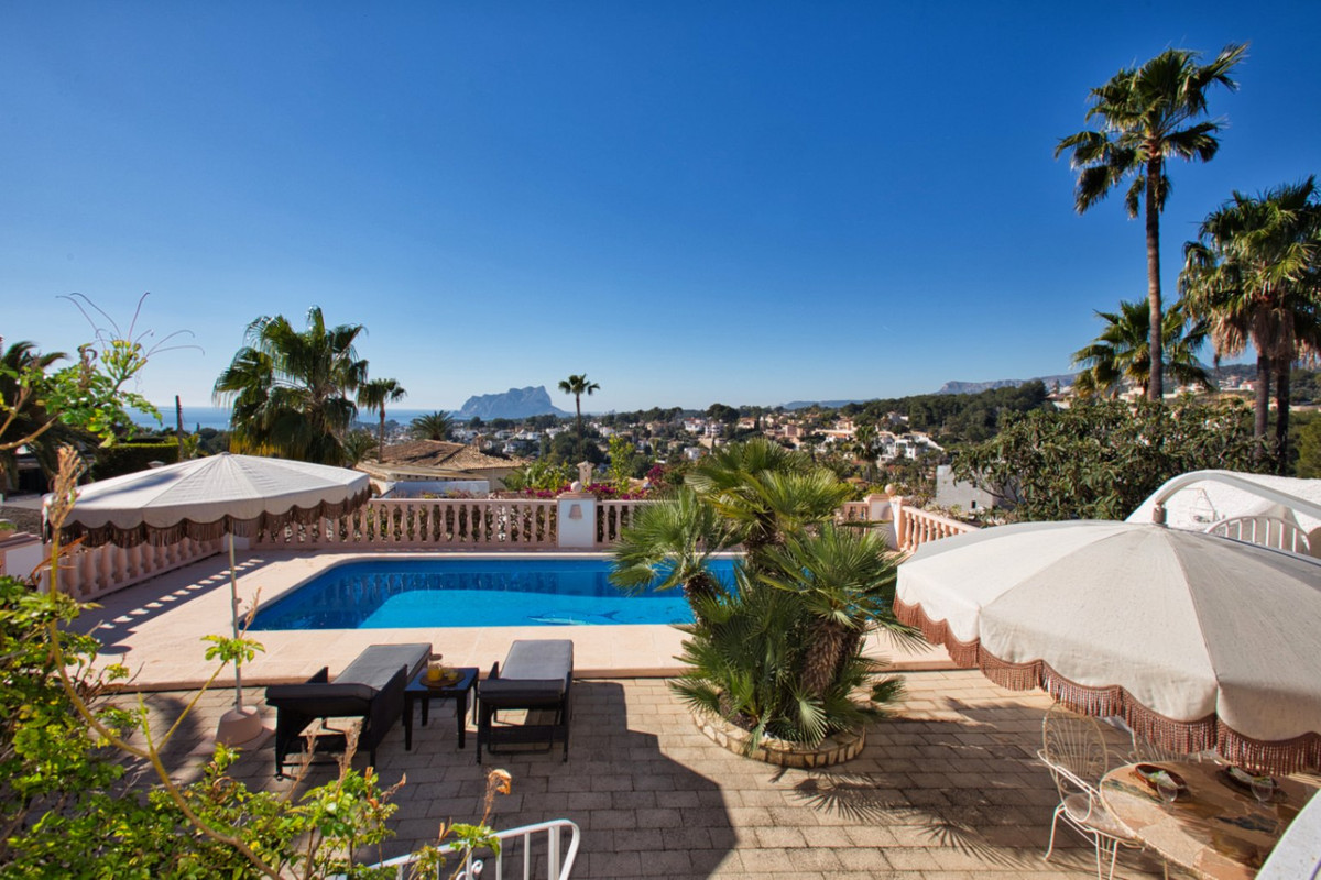 ShowFeedImage House – Detached Villa in Benissa