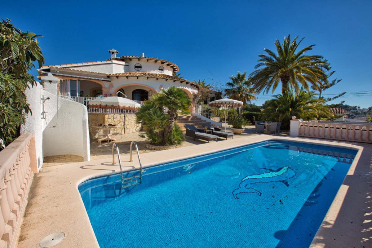ShowFeedImage House – Detached Villa in Benissa