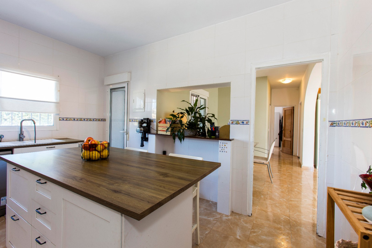 ShowFeedImage House – Detached Villa in Calpe