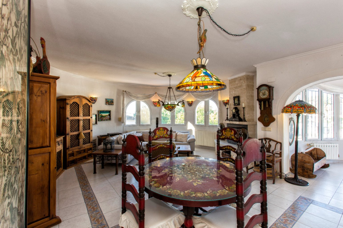ShowFeedImage House – Detached Villa in Benissa