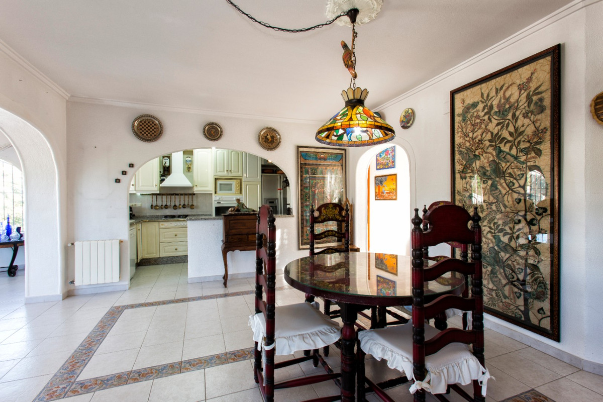 ShowFeedImage House – Detached Villa in Benissa