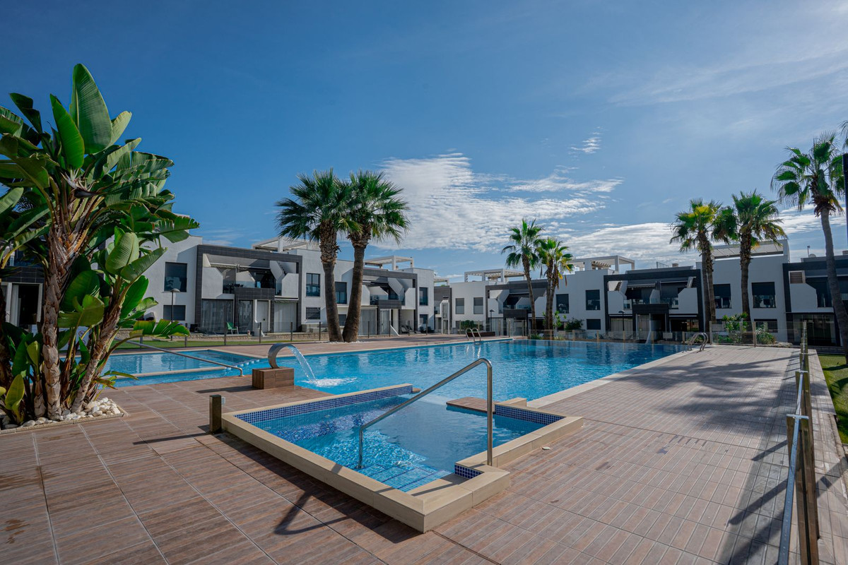 Apartment – Ground Floor Apartment in Orihuela
