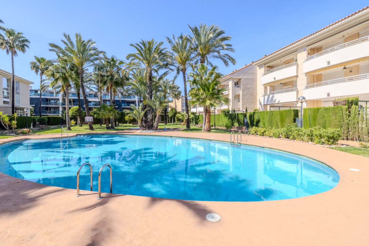 ShowFeedImage Apartment – Middle Floor Apartment in Jávea – Xàbia
