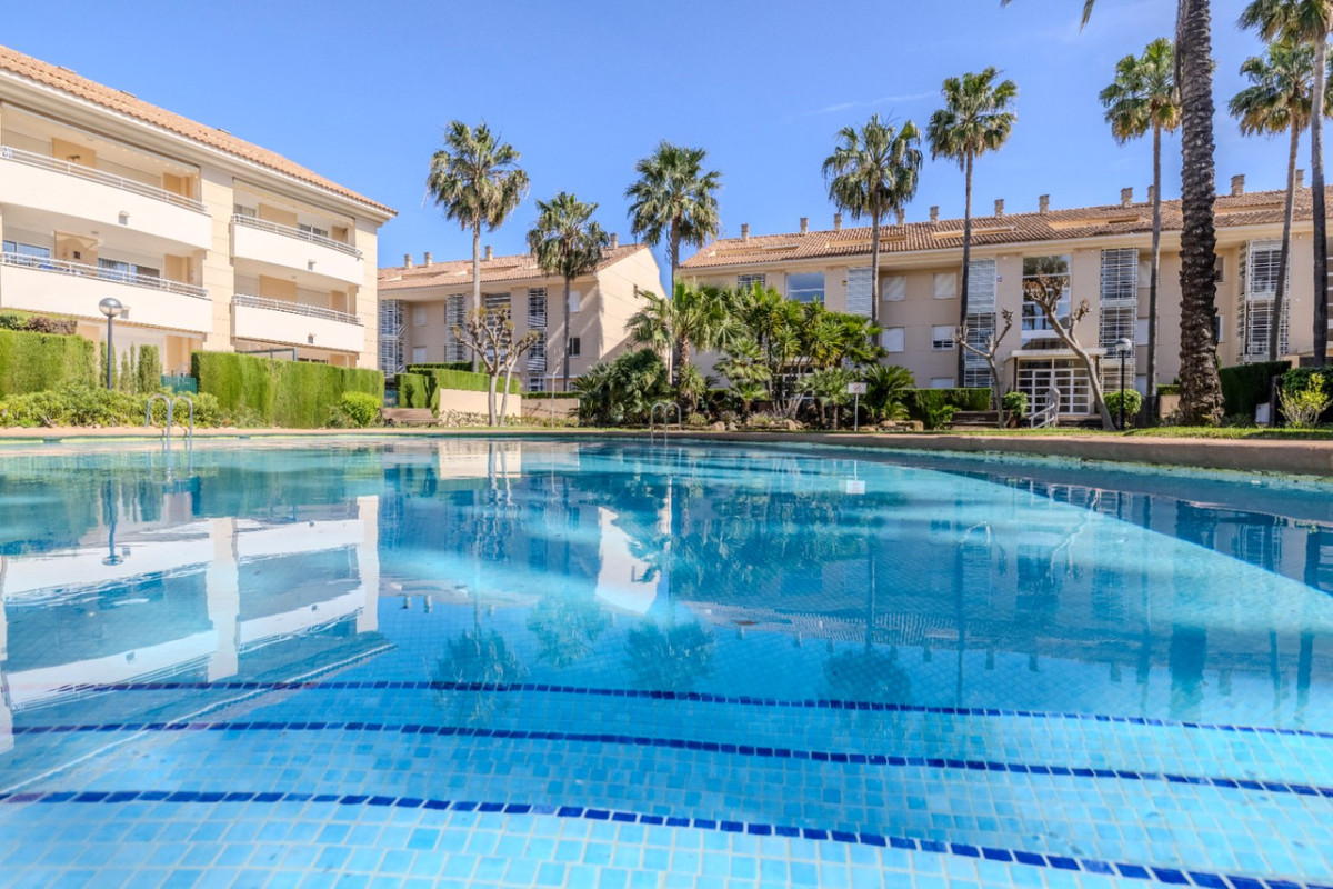 ShowFeedImage Apartment – Middle Floor Apartment in Jávea – Xàbia