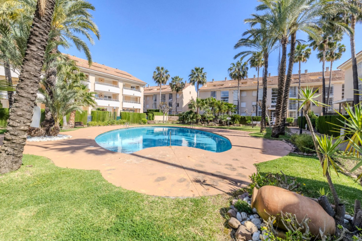 ShowFeedImage Apartment – Middle Floor Apartment in Jávea – Xàbia