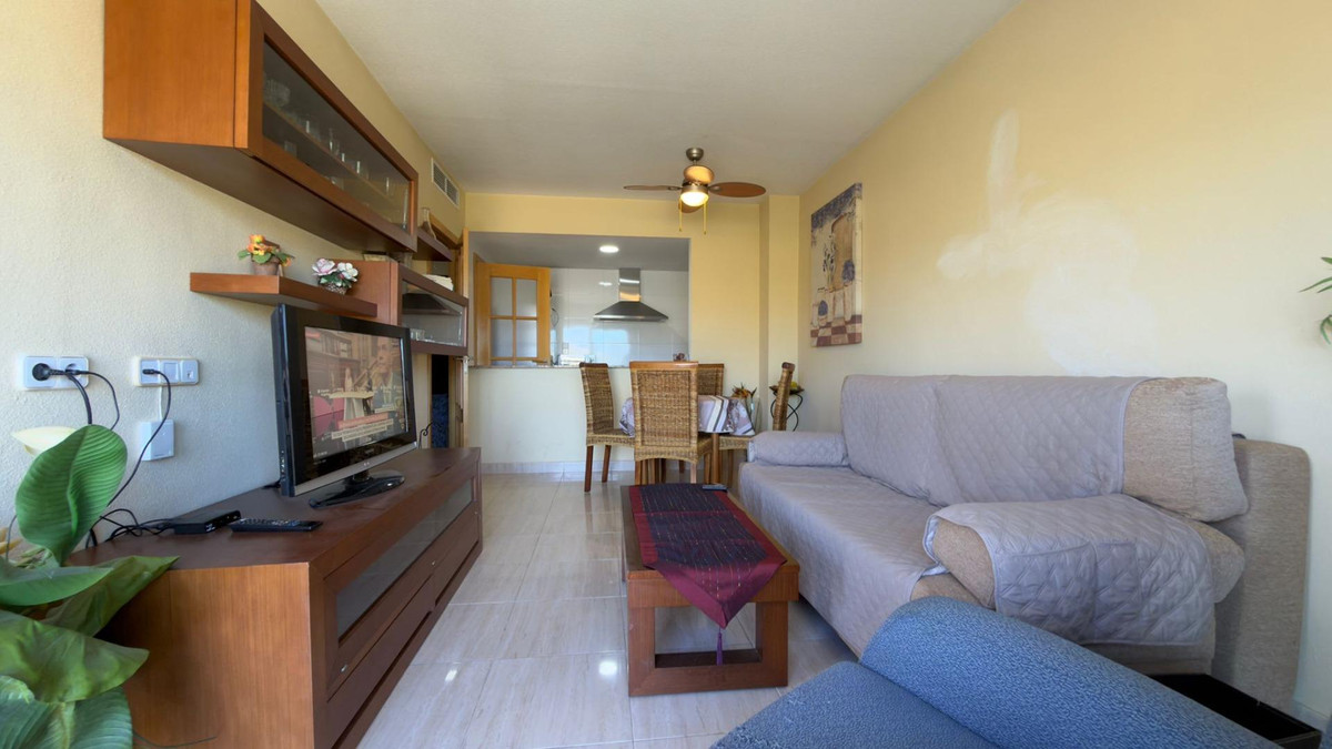 Apartment – Middle Floor Apartment in Villajoyosa