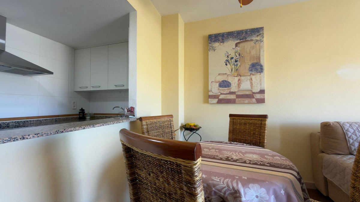 Apartment – Middle Floor Apartment in Villajoyosa