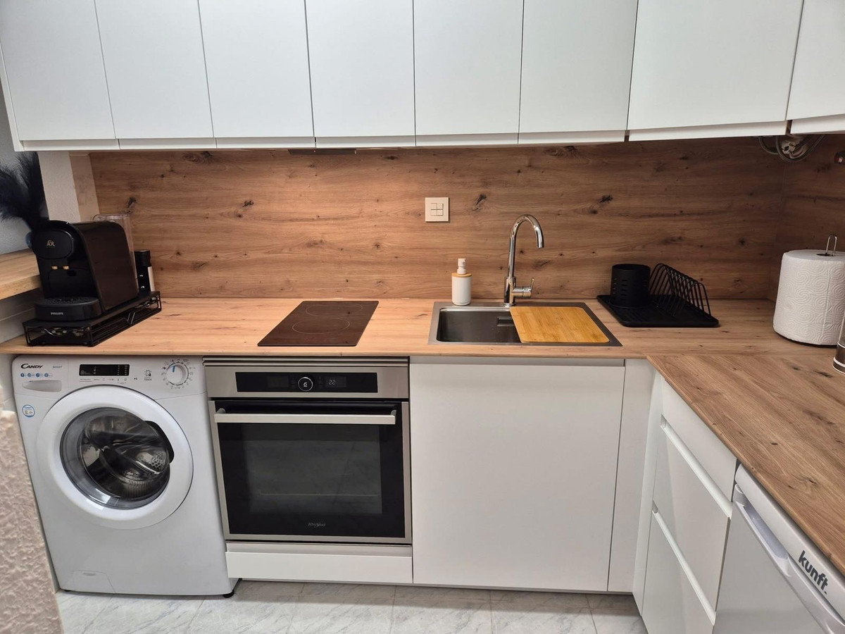 ShowFeedImage Apartment – Middle Floor Studio in Torrevieja